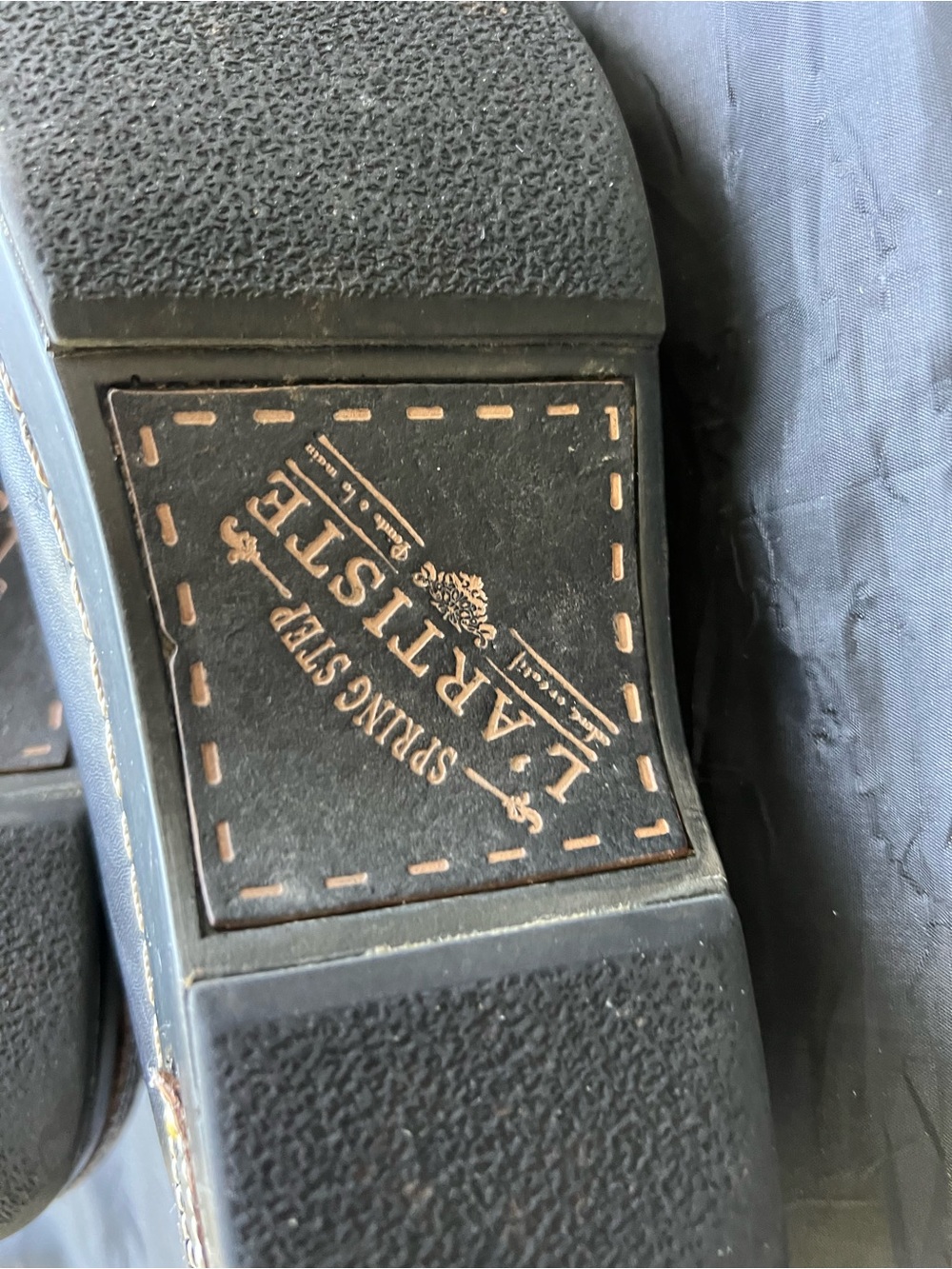L'ATISTE Black Slip-On Loafers with Brown Stitching - Picture 3 of 12